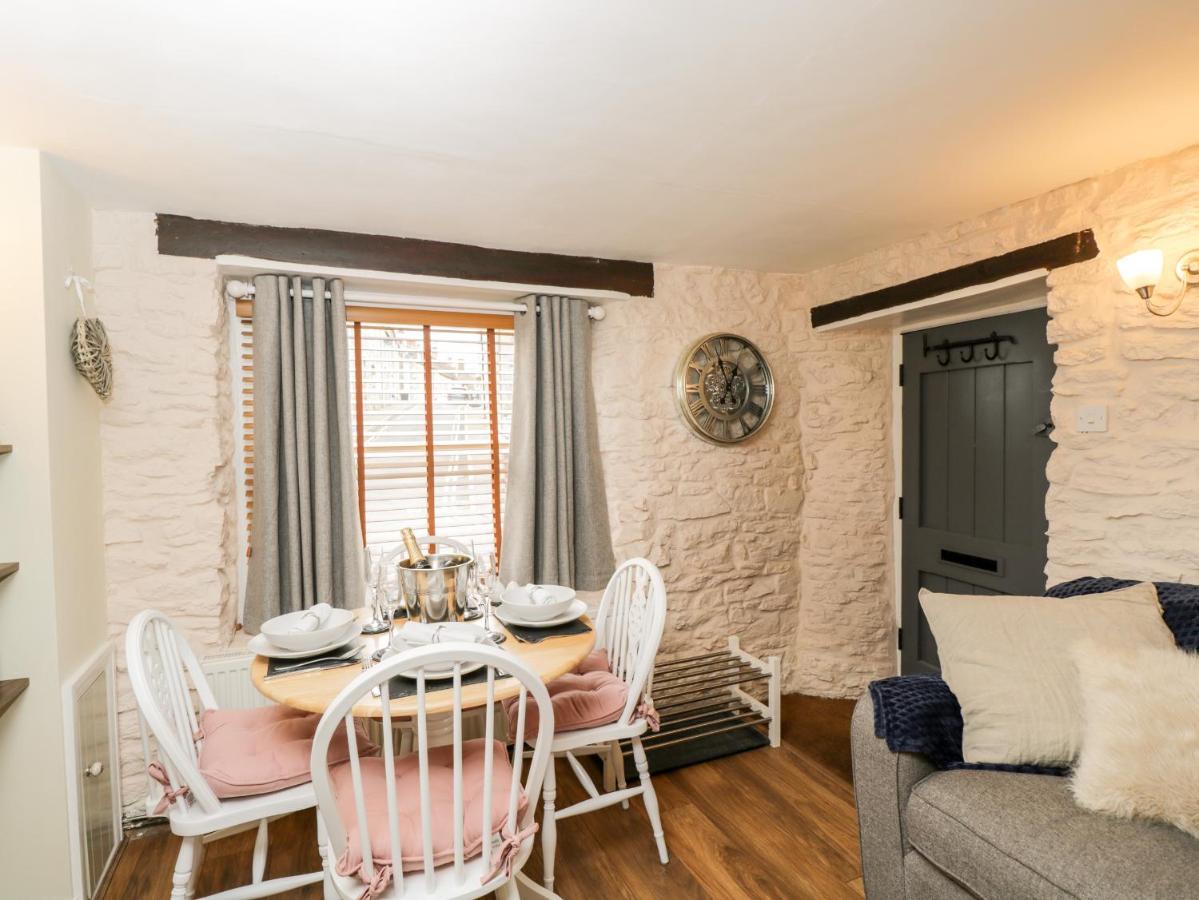 Corner Cottage Malmesbury Exterior foto