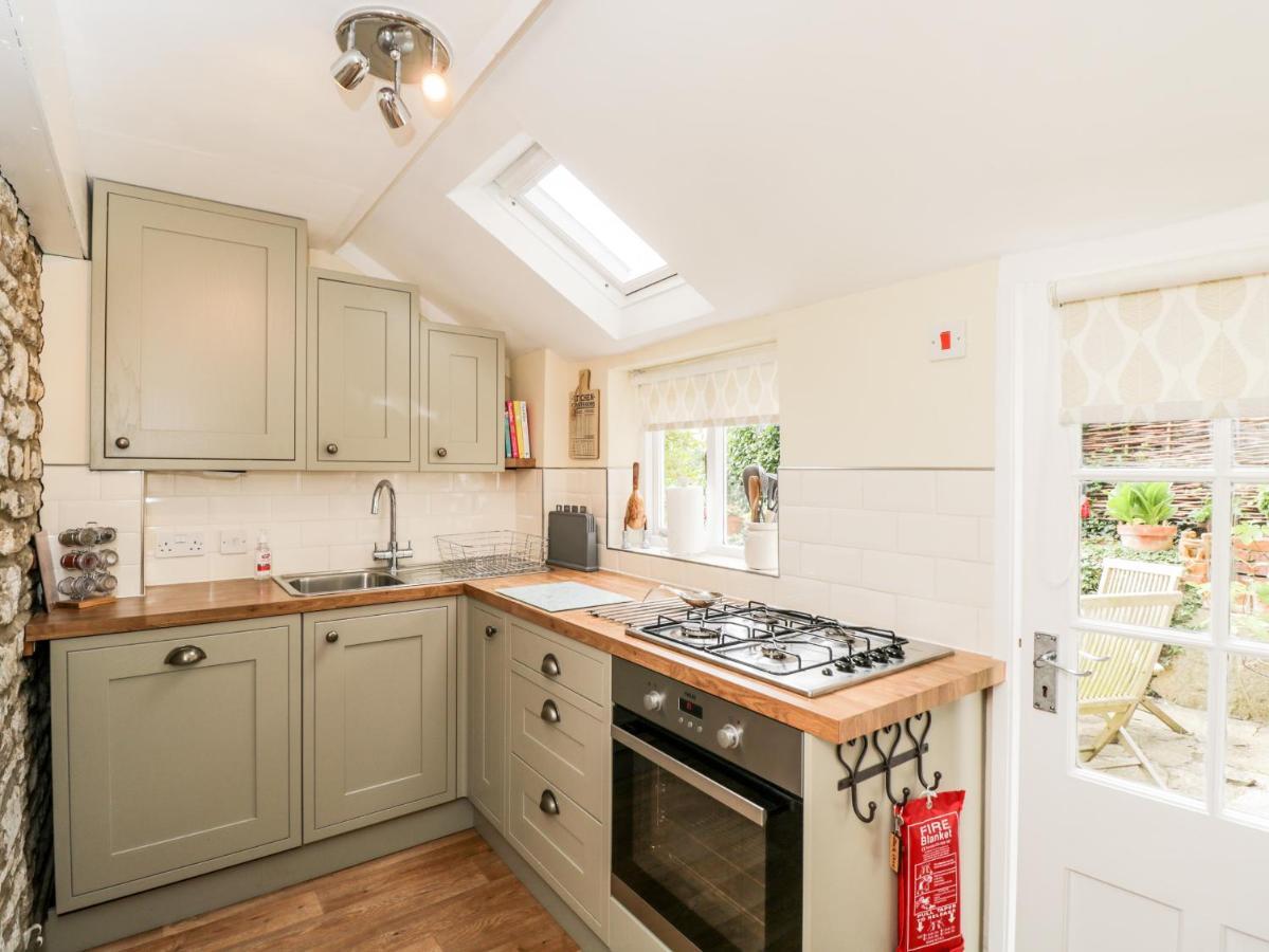 Corner Cottage Malmesbury Exterior foto