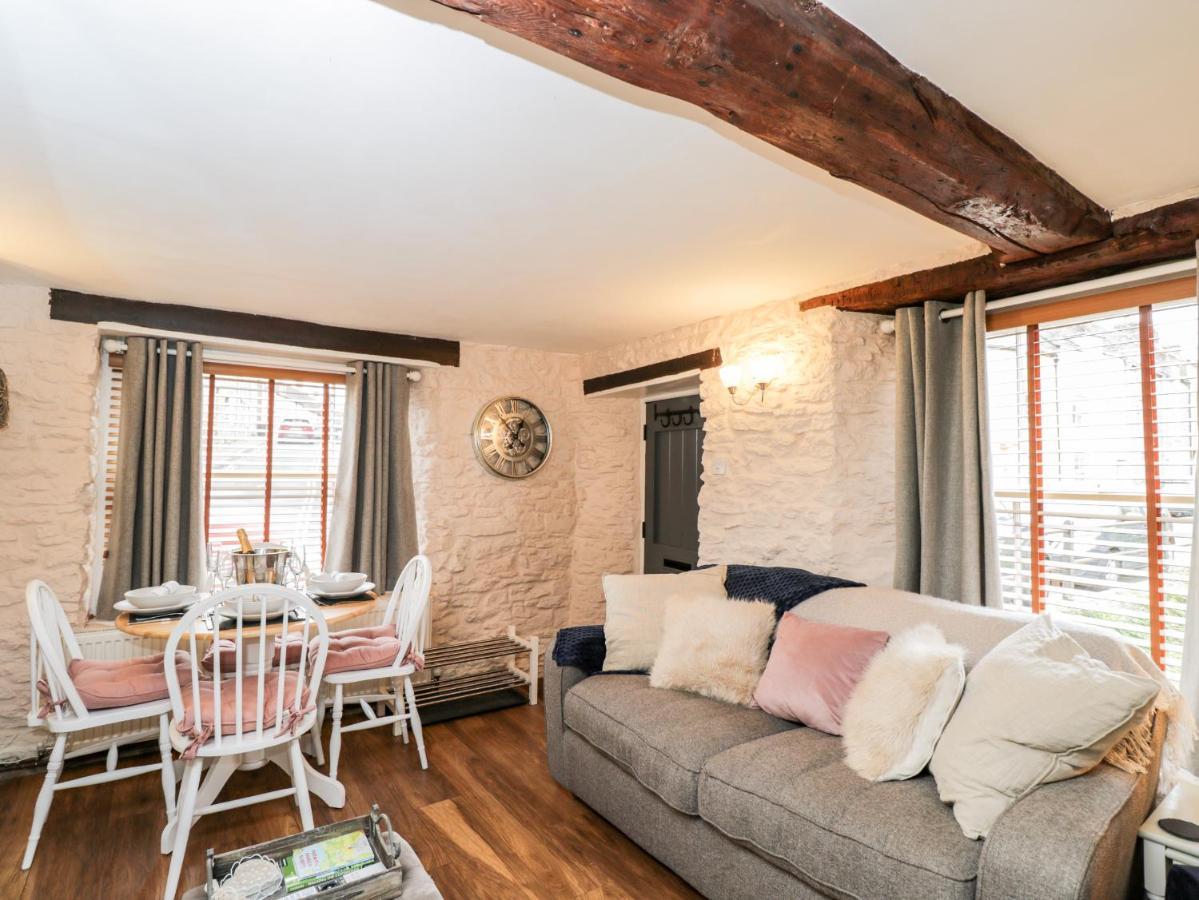 Corner Cottage Malmesbury Exterior foto