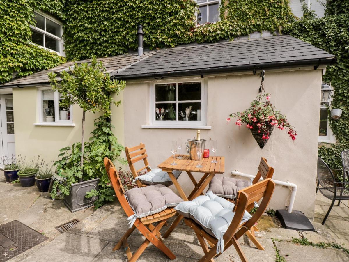 Corner Cottage Malmesbury Exterior foto