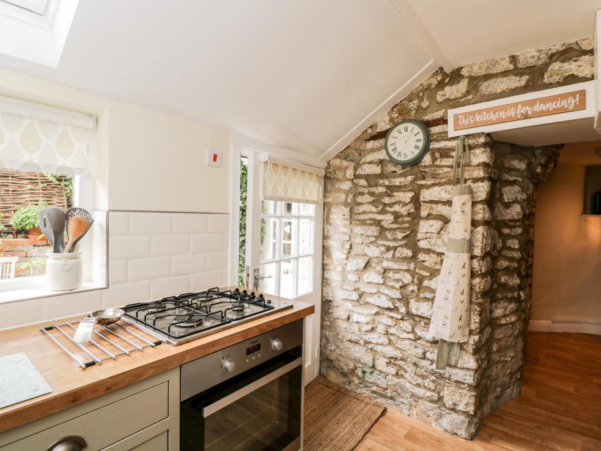 Corner Cottage Malmesbury Exterior foto