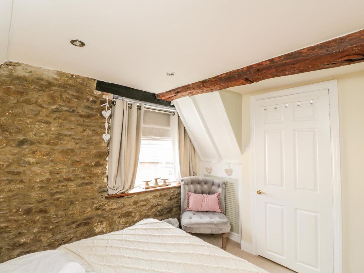 Corner Cottage Malmesbury Exterior foto
